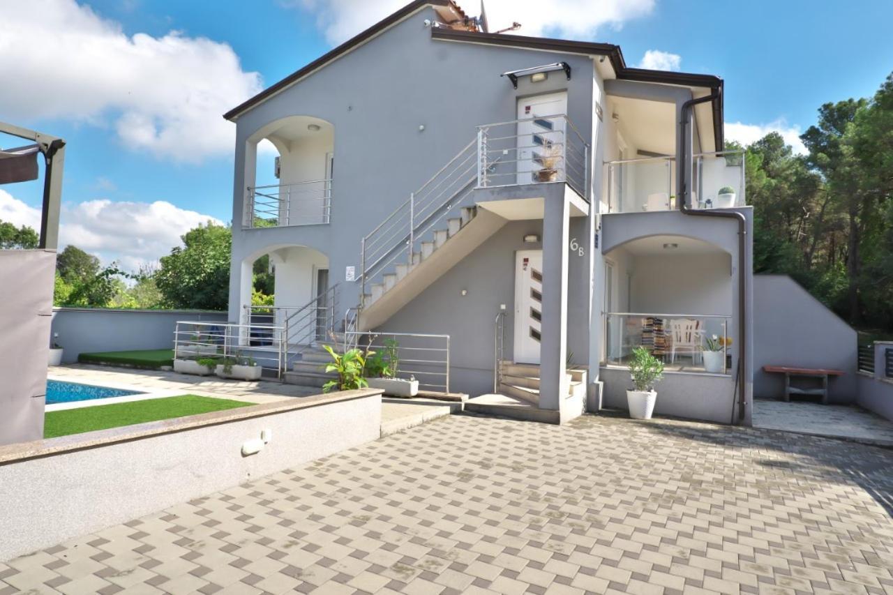 Villa Miskovic Banjole Exterior foto
